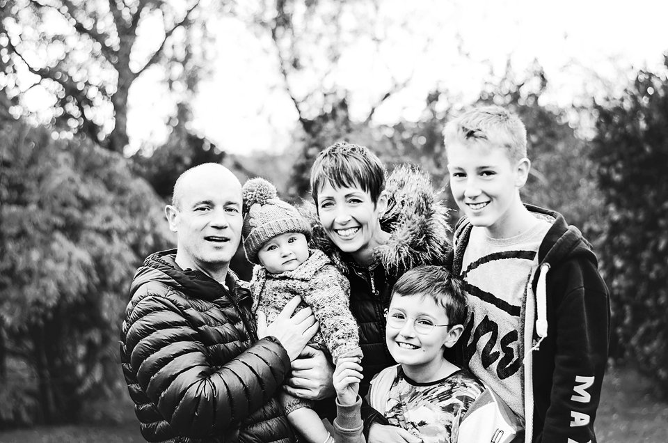 RaDiKo photography, Milton Keynes, newborn, baby, children, family photography, family frame b&w