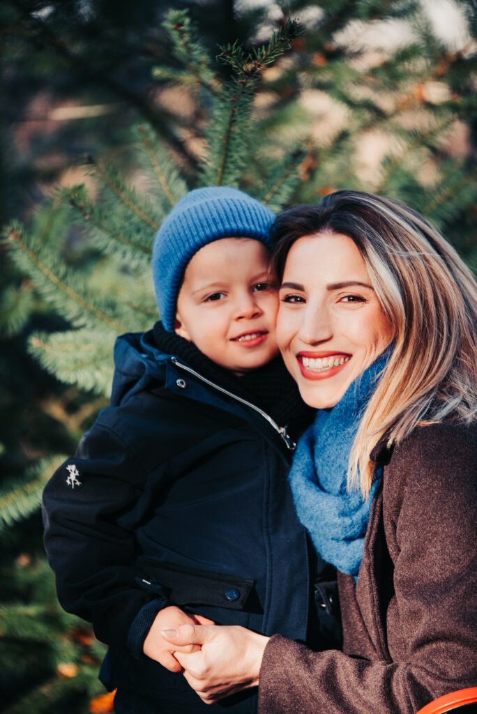 RaDiKo photography, Milton Keynes, newborn, baby, children, family photography, Milton Keynes photographer, Outdoor photo session, XMAS mini photoshoot