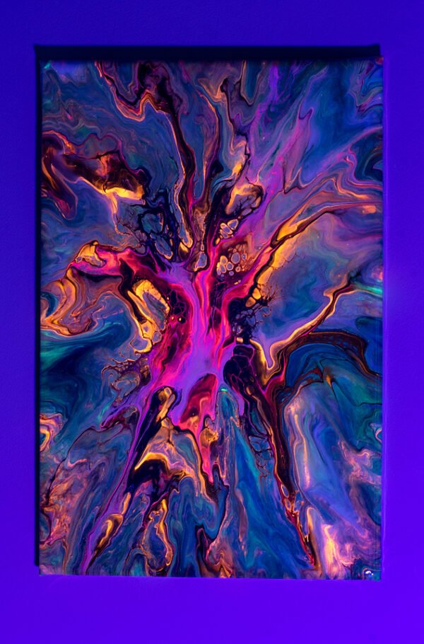Original painting, UV glow, glow in the dark, glowing painting, RaDiKo.Art, Wall Art, Living Room Wall Art, Abstract painting, Modern art, artist Milton Keynes, fluid art, acrylic pour, Resin artwork, google search